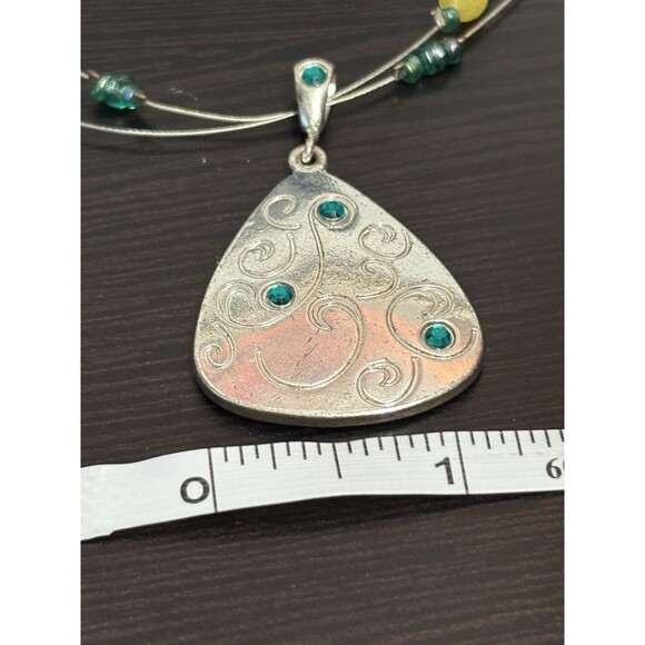 Vintage Green Yellow Enamel Pendant On Wire Necklace And Beads Adjustable - Picture 13 of 13